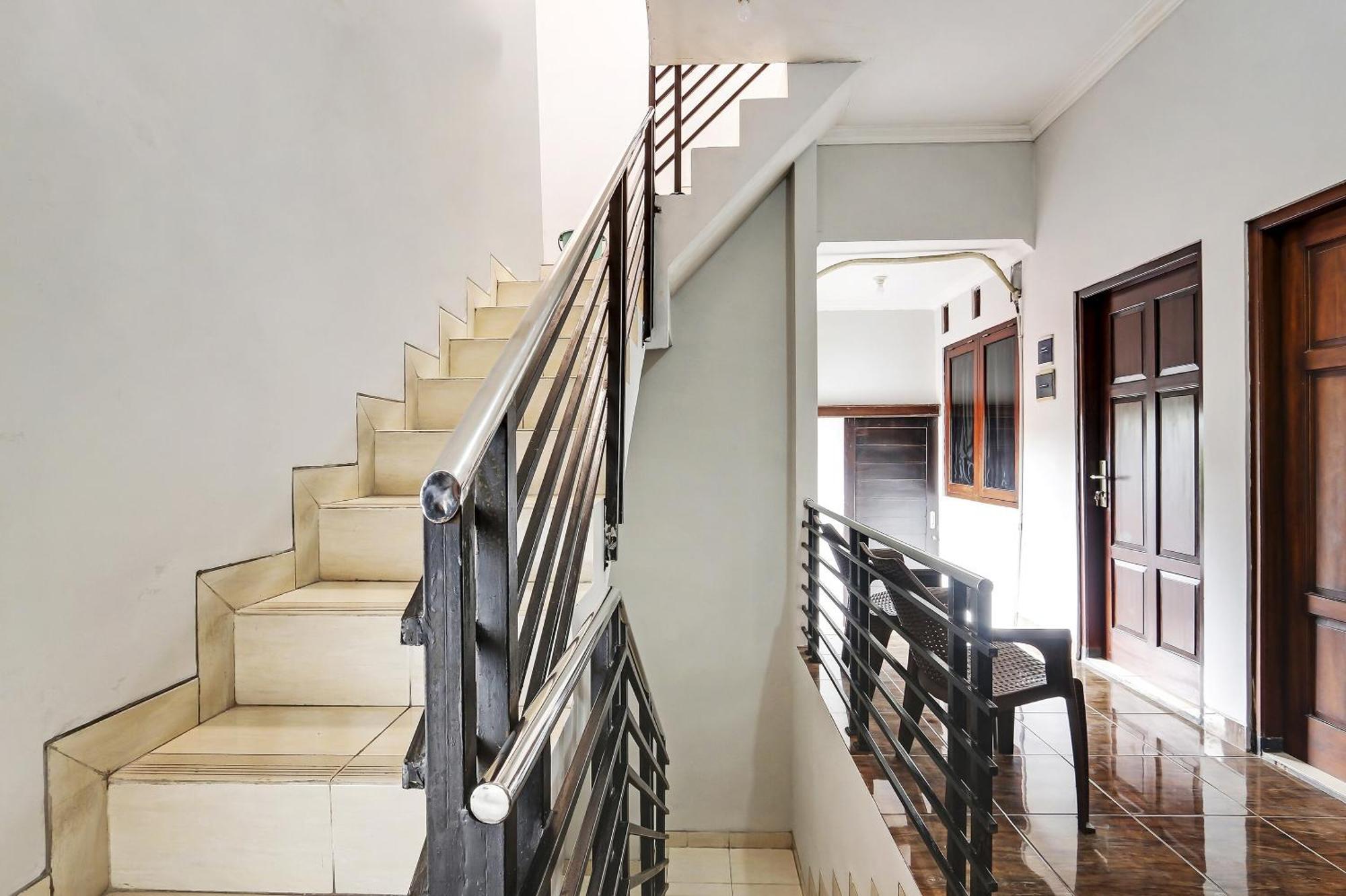 Oyo 91082 Nathania Exclusive Sleman  Exterior foto