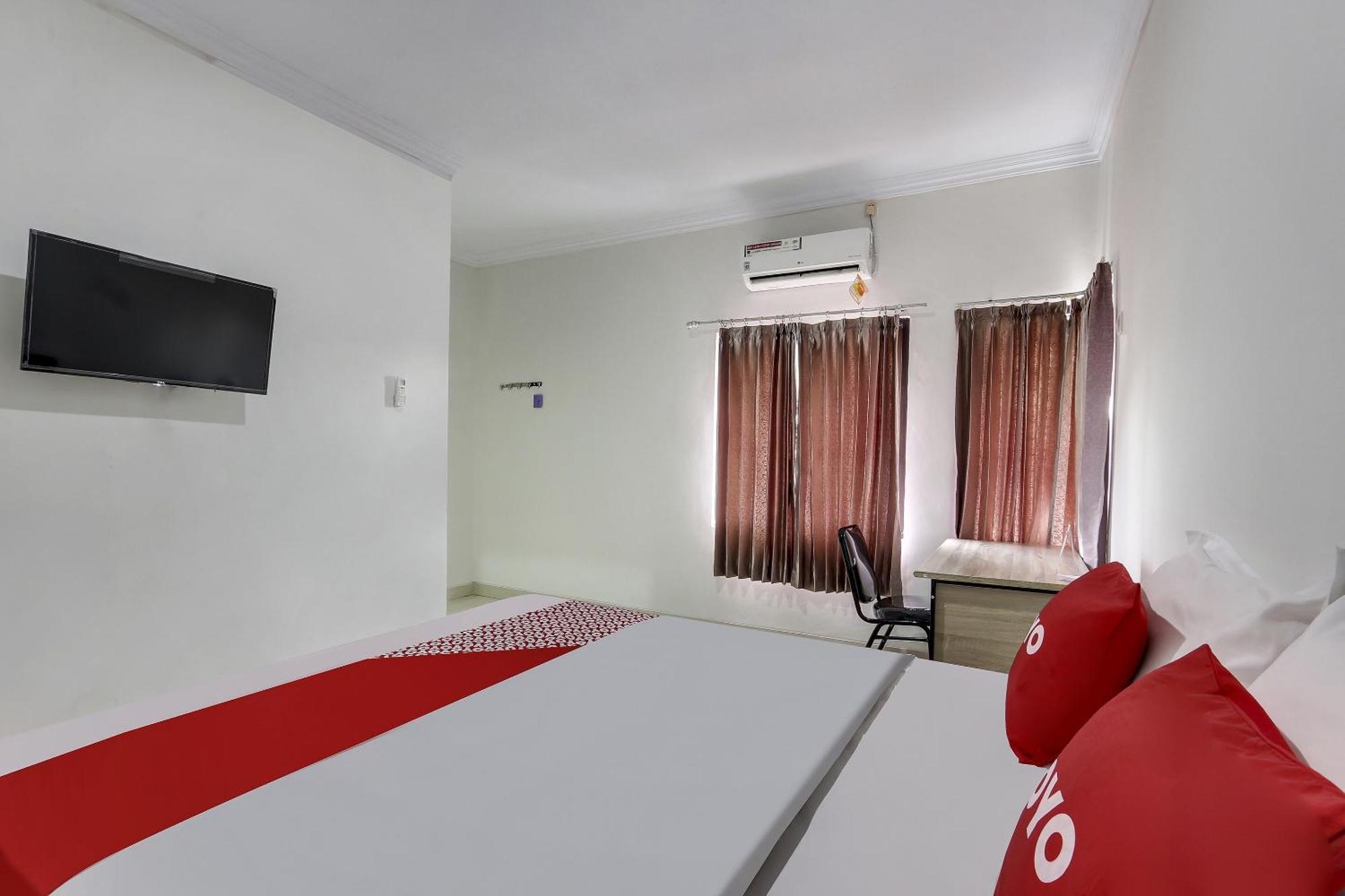 Oyo 91082 Nathania Exclusive Sleman  Exterior foto